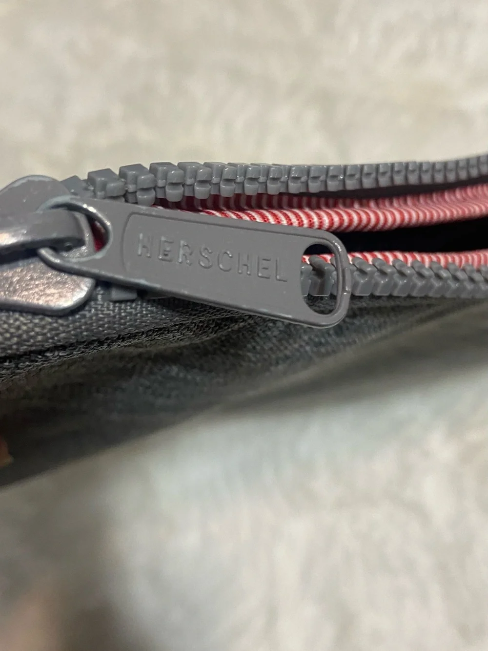 Herschel Supply Company slim laptop